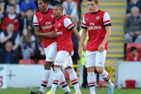 包含中超关键时刻走向成谜；阿森纳造点机会；震撼外界；资深球员宣示担当的词条-开云体育官网